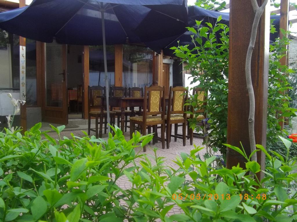 היסריה Sakutski House מראה חיצוני תמונה